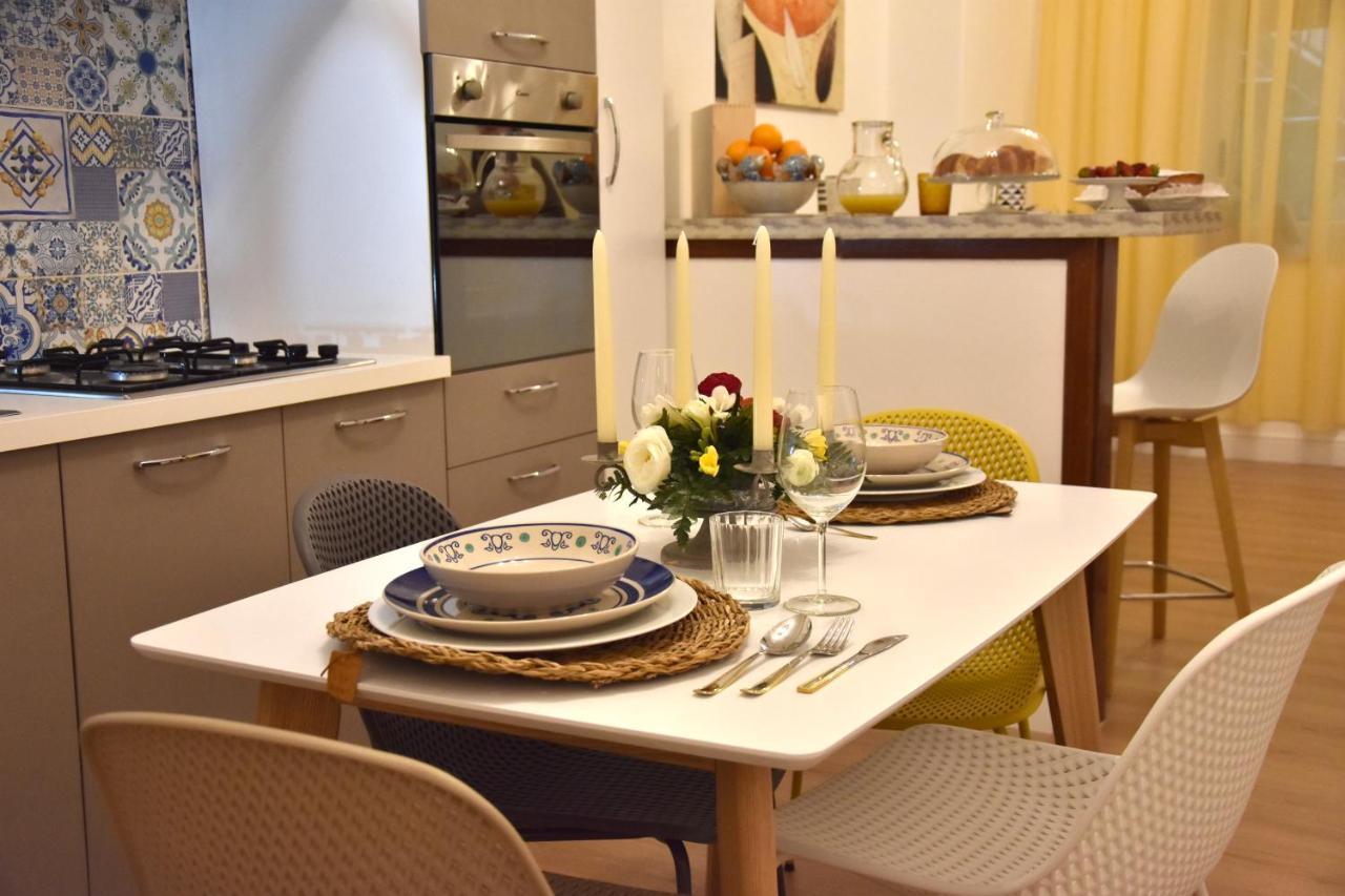 Gloden House Apartments Таормина Экстерьер фото